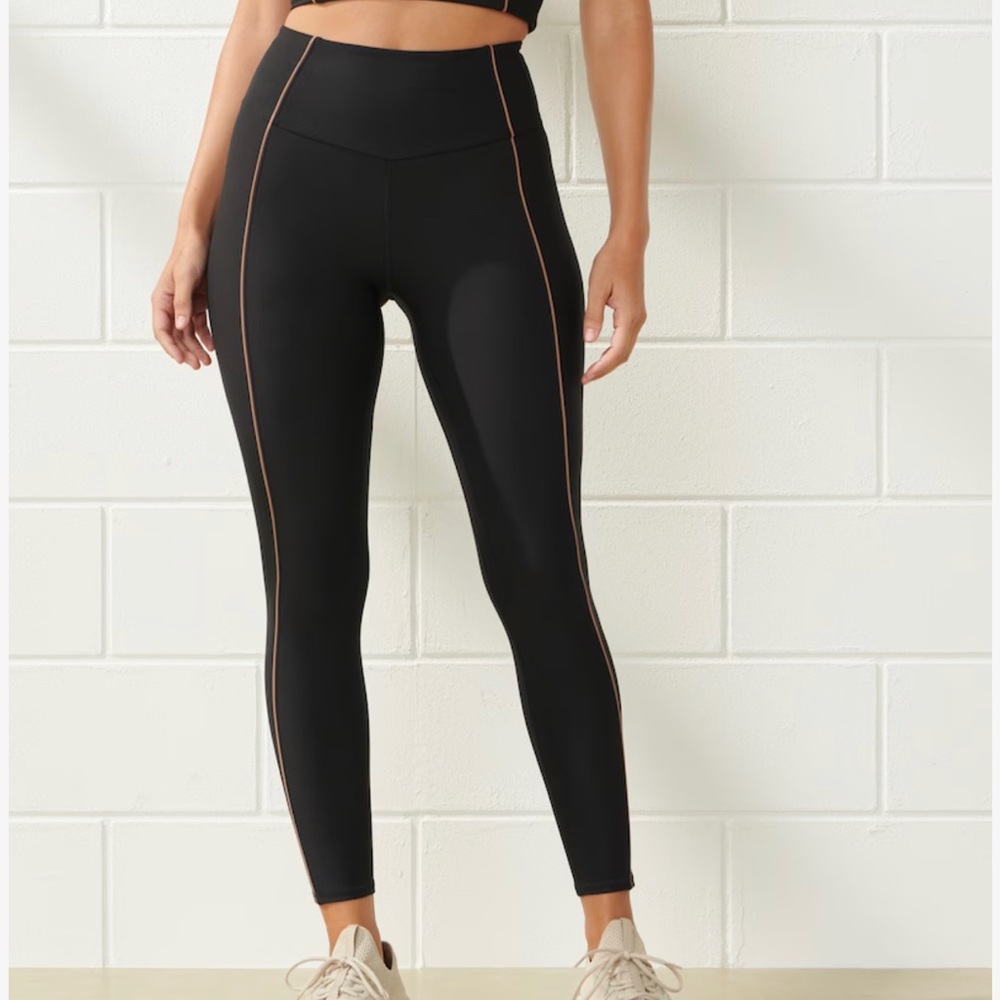 YPB sculptLUX Curve Love 7/8-Length Leggings